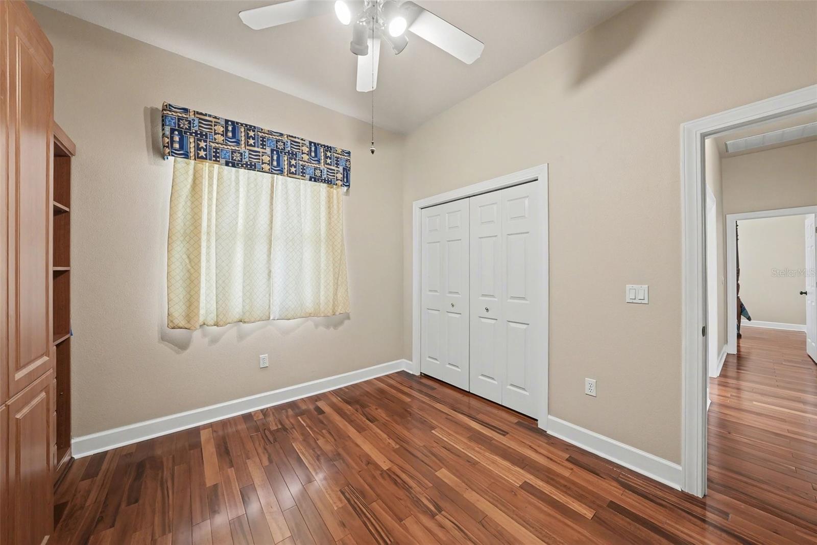 Image 30 of 49 For 18817 Wimbledon Circle