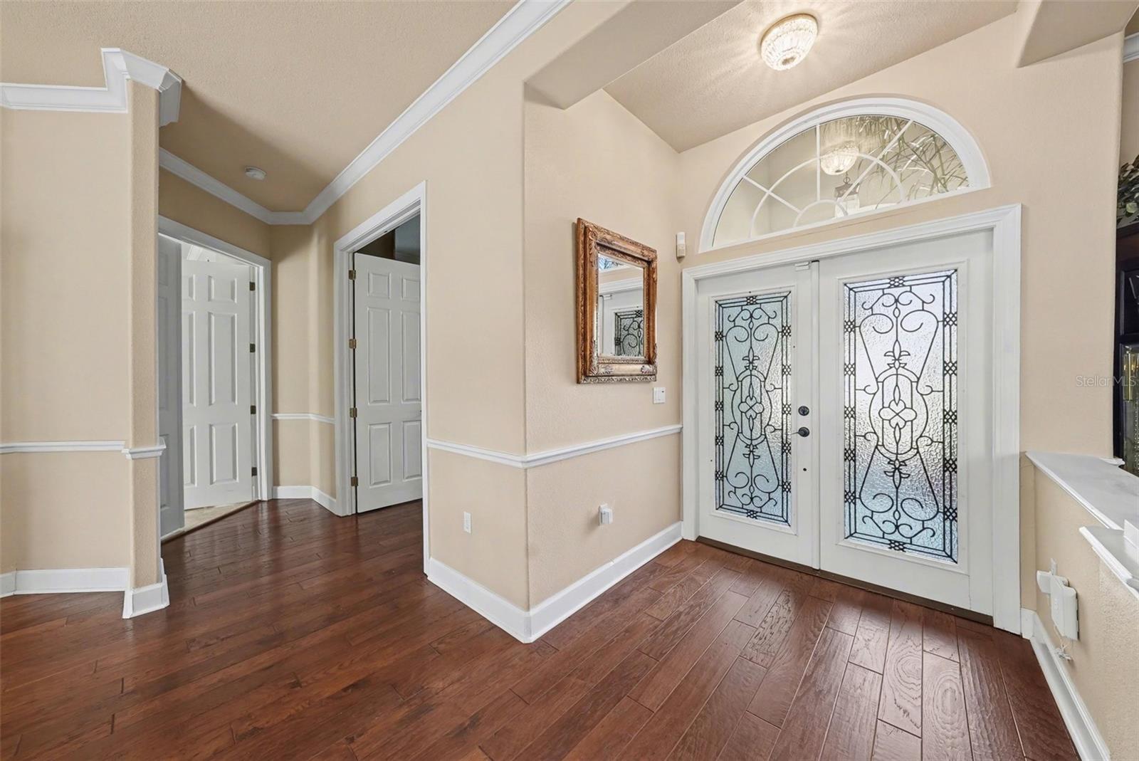 Image 5 of 49 For 18817 Wimbledon Circle