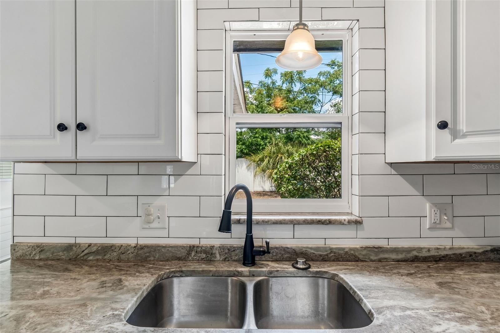 Image 21 of 73 For 6201 Silver Drive