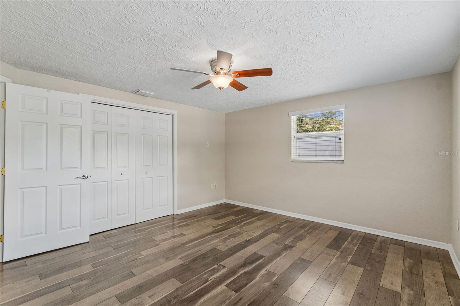 Image 31 of 73 For 6201 Silver Drive