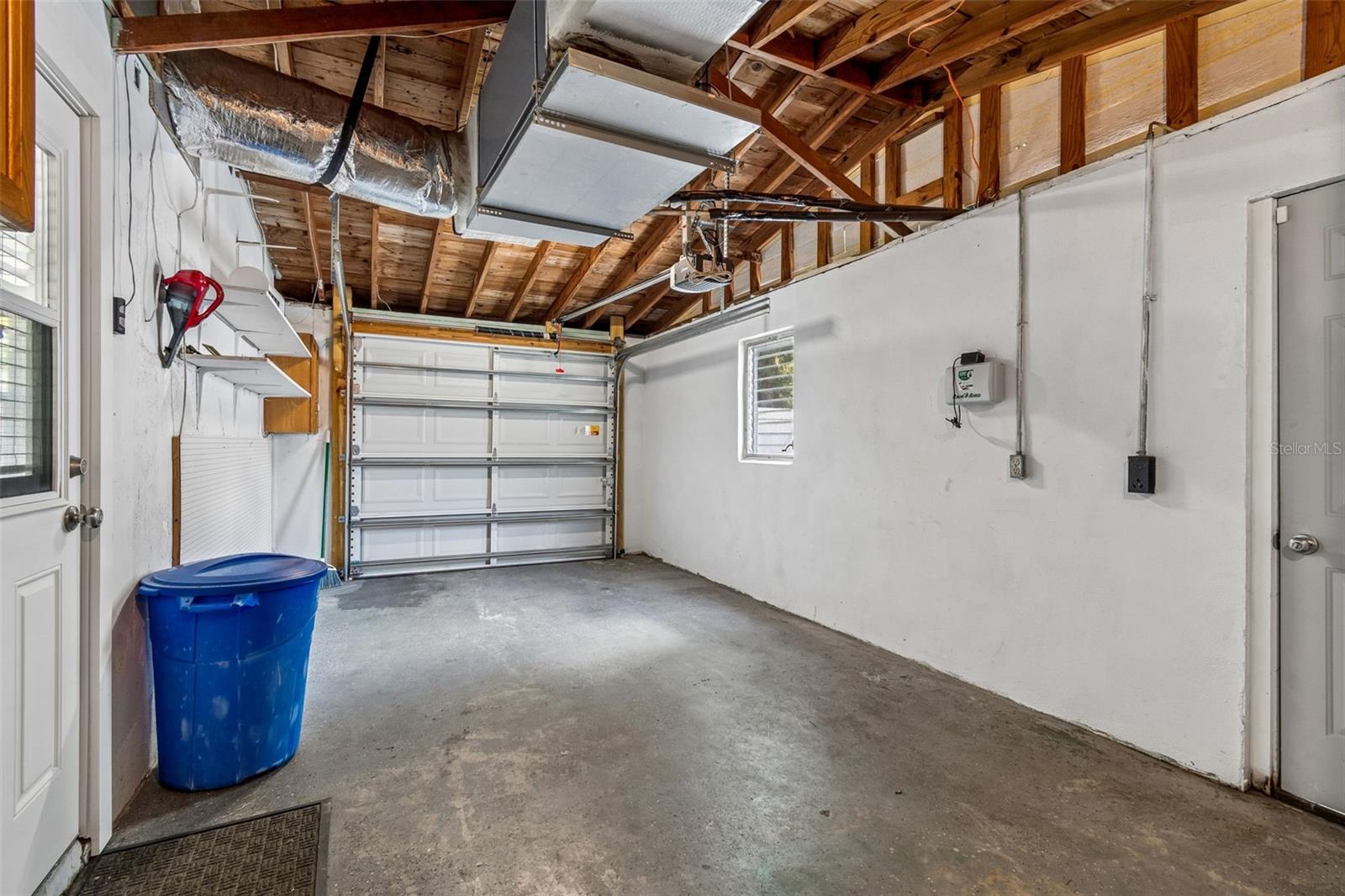 Image 43 of 73 For 6201 Silver Drive