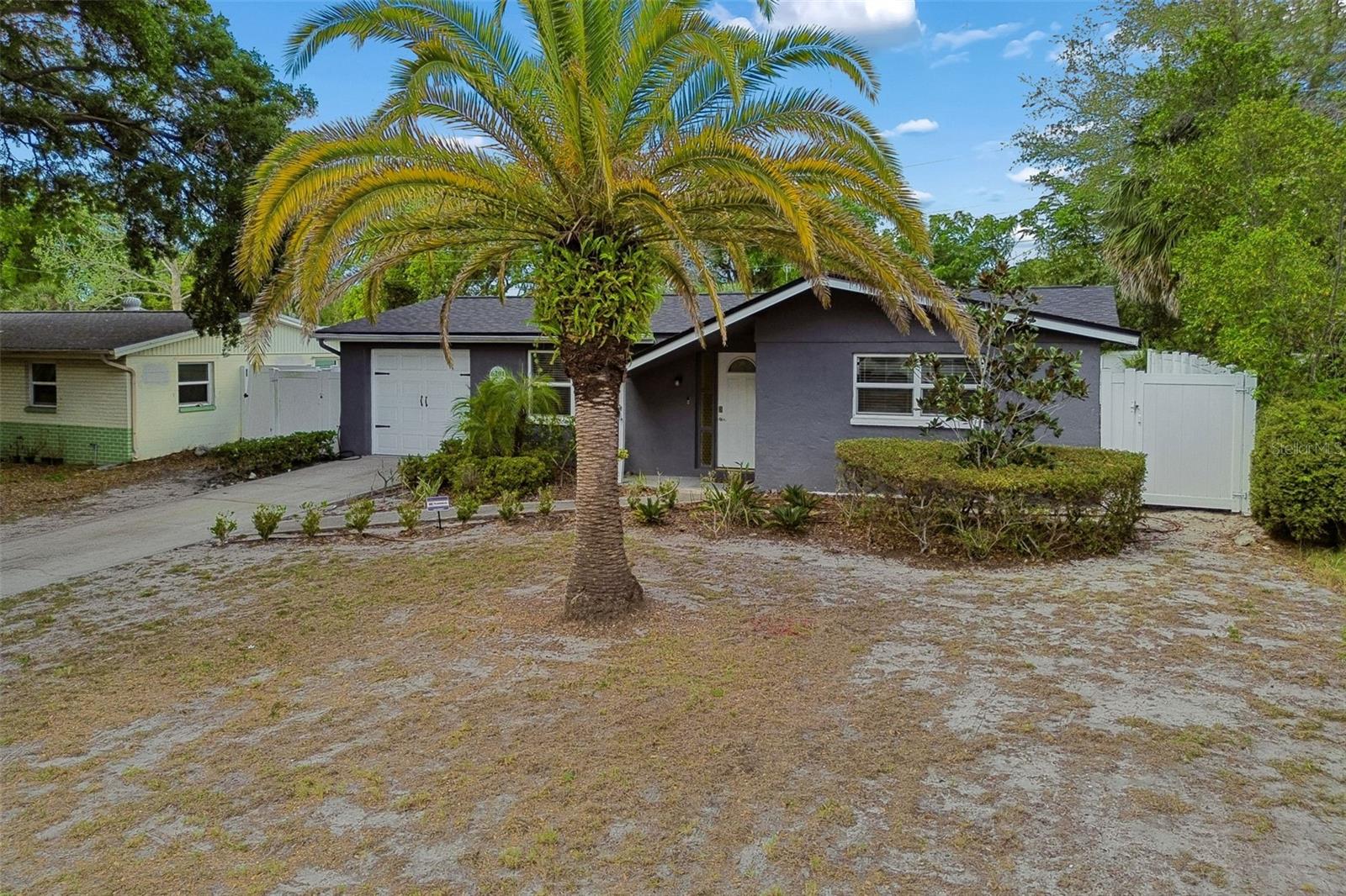 Image 6 of 73 For 6201 Silver Drive