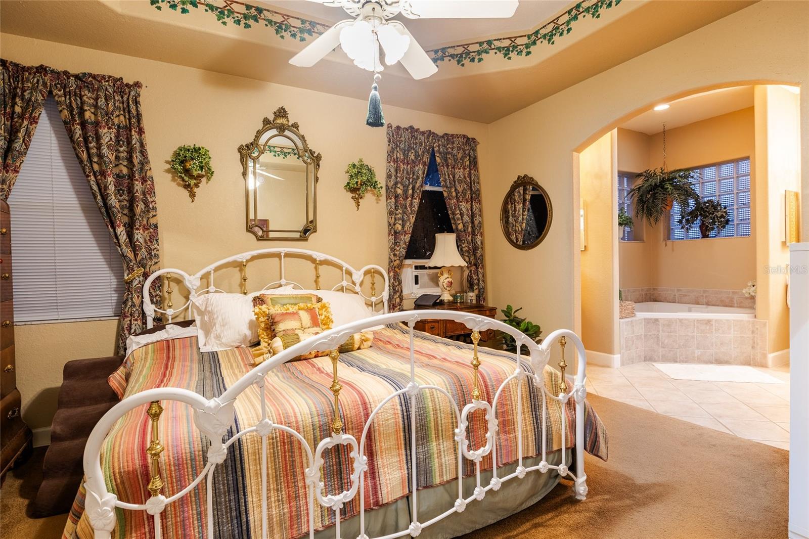 Image 16 of 22 For 8508 Dee Circle