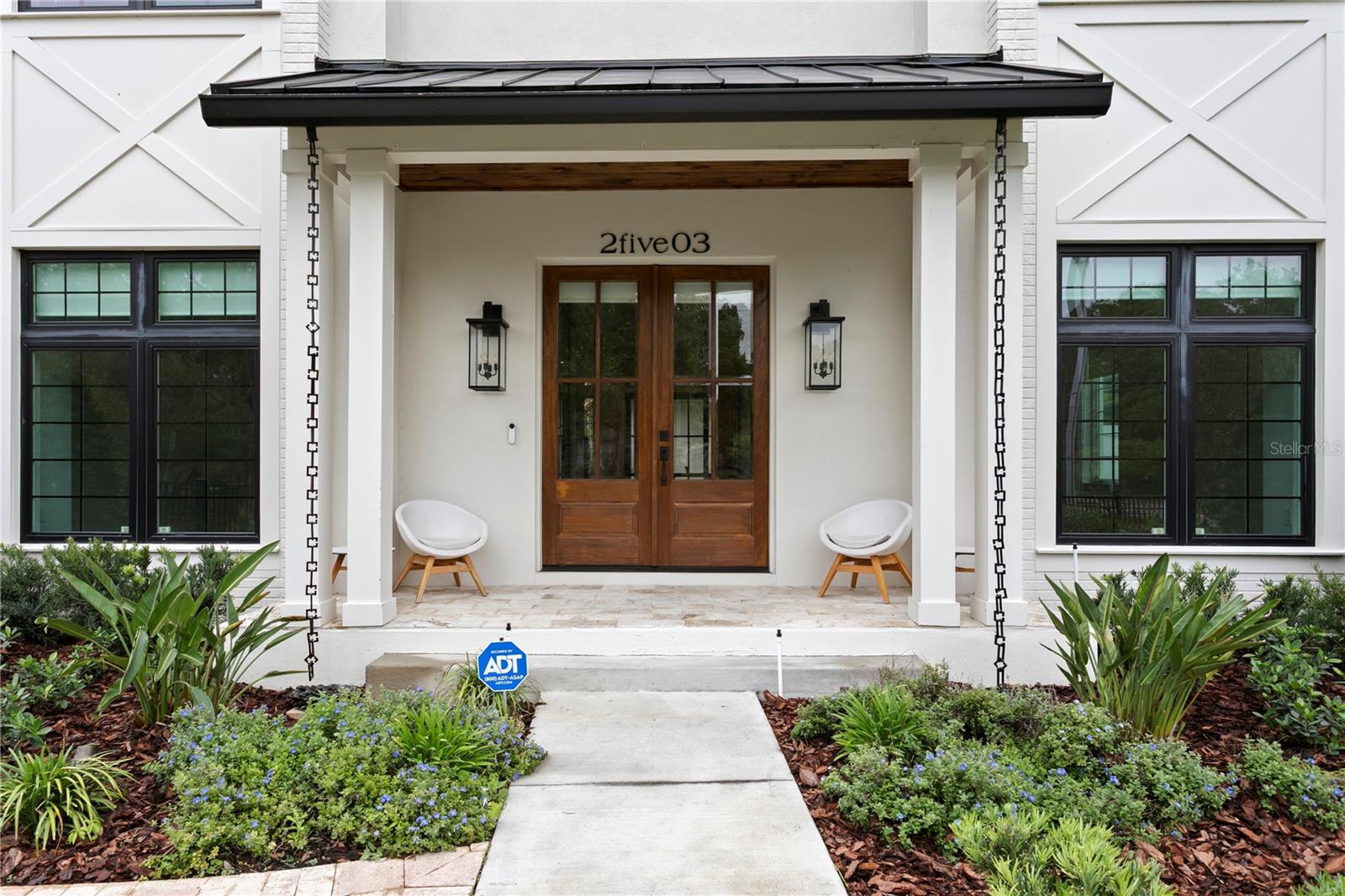 Image 2 of 59 For 2503 Glenwood Drive