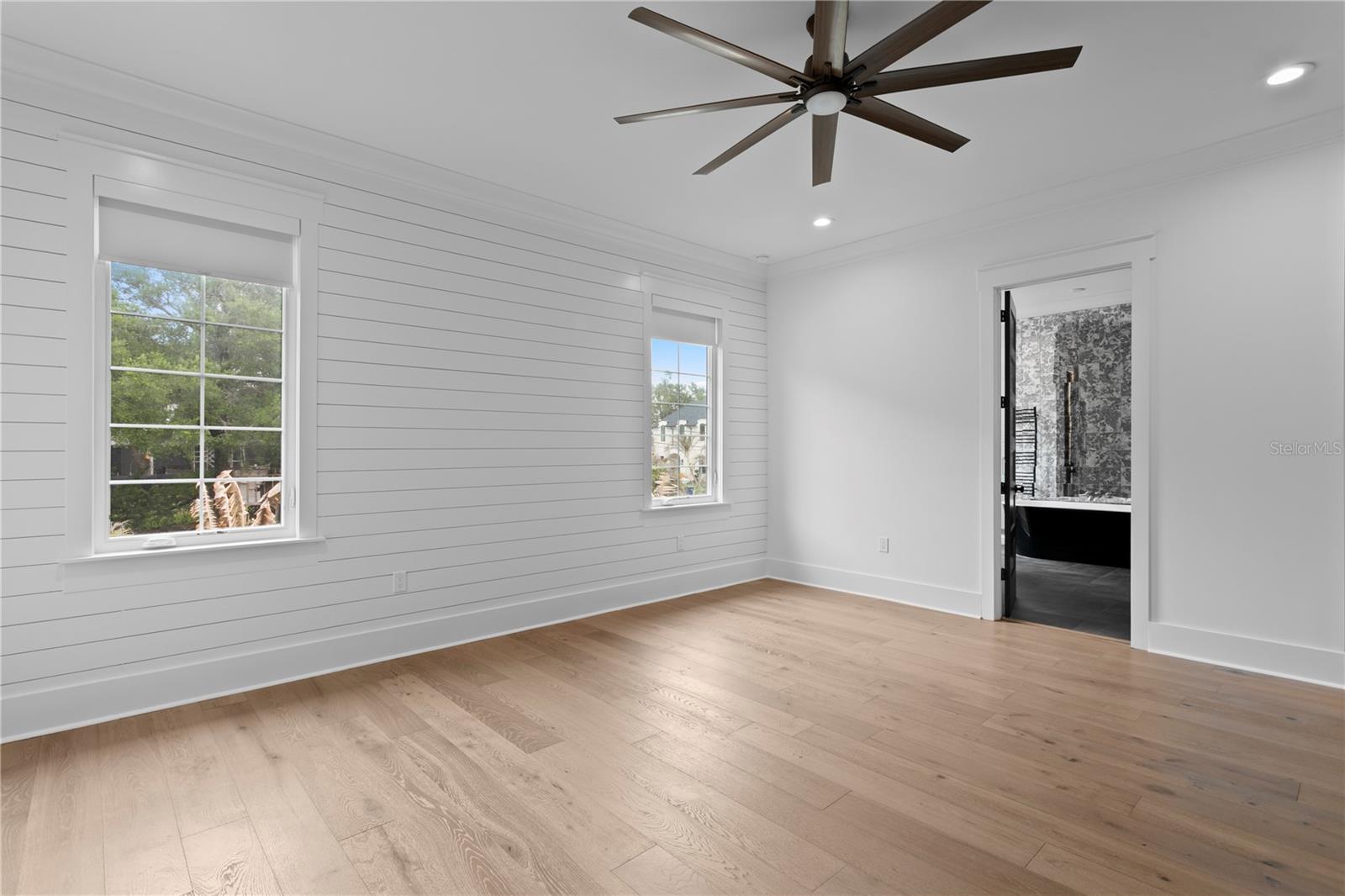 Image 37 of 59 For 2503 Glenwood Drive