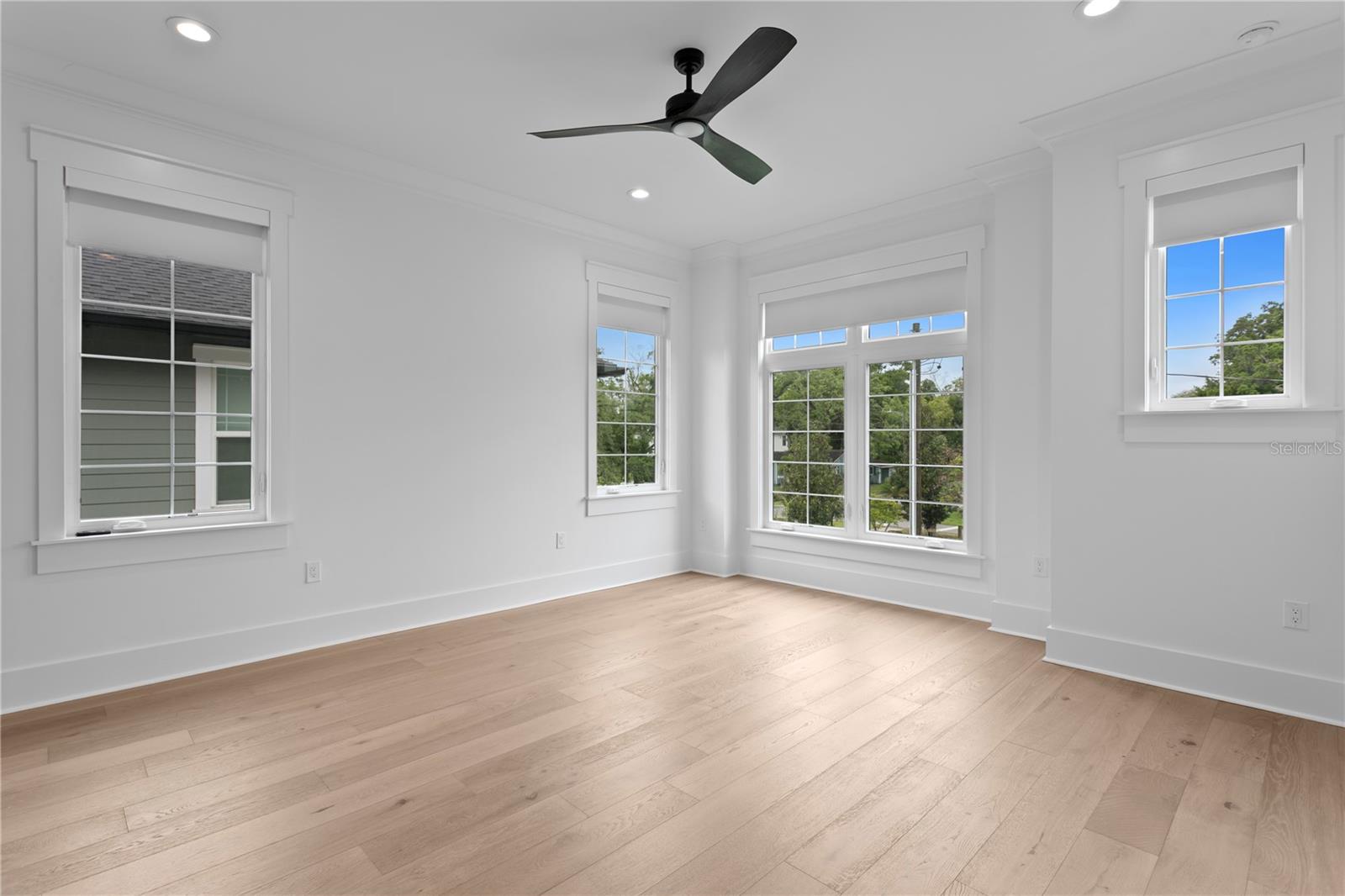 Image 46 of 59 For 2503 Glenwood Drive