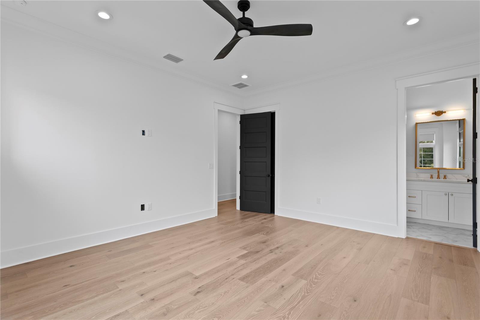 Image 47 of 59 For 2503 Glenwood Drive