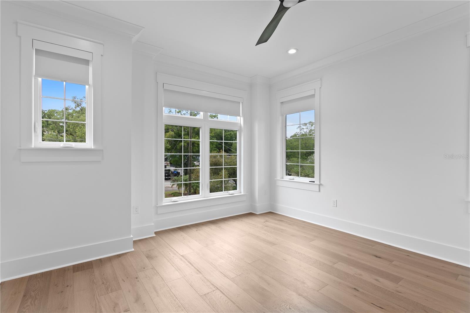 Image 49 of 59 For 2503 Glenwood Drive