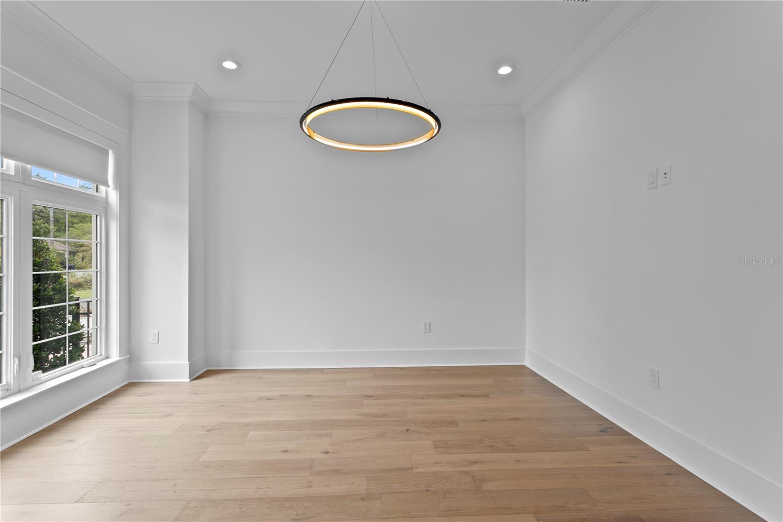 Image 9 of 59 For 2503 Glenwood Drive