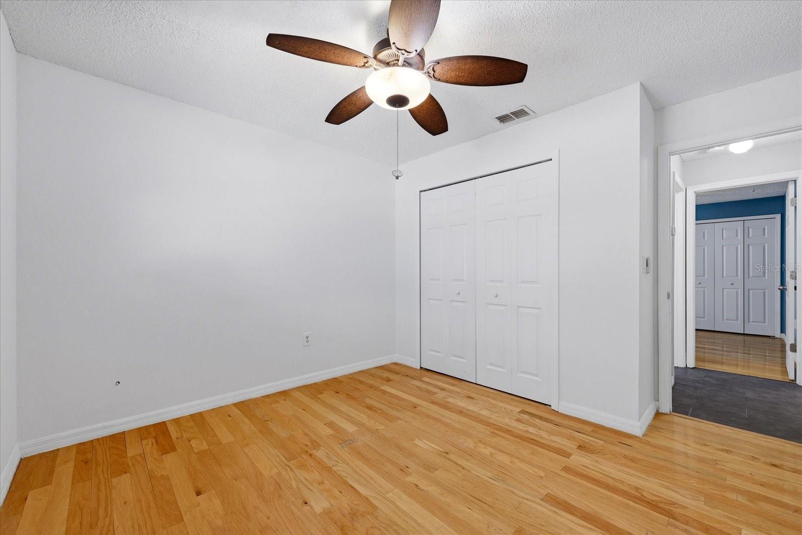 Image 17 of 28 For 12836 Pineway Drive