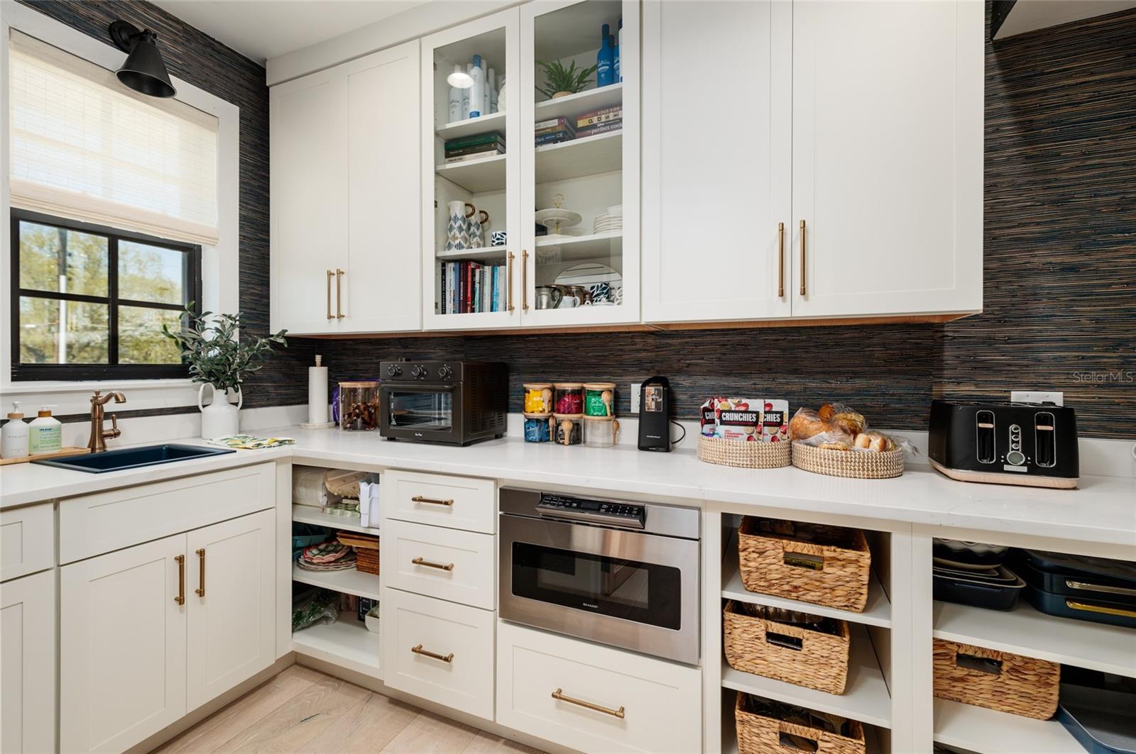 Image 13 of 68 For 5408 Pali Way