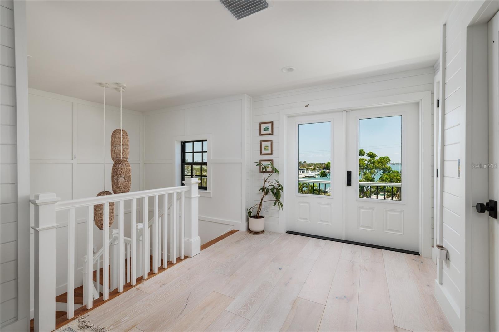 Image 27 of 68 For 5408 Pali Way