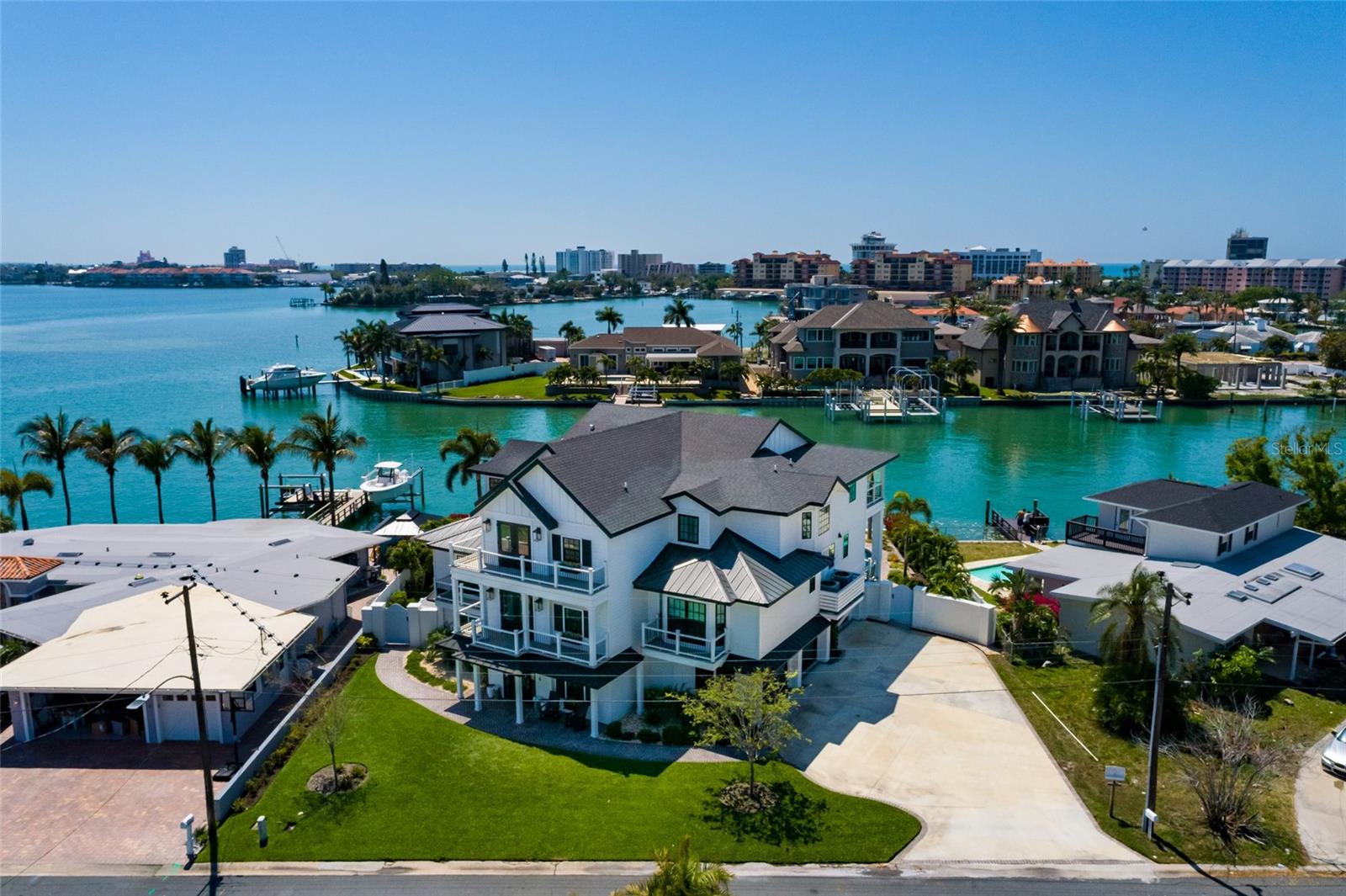 Image 3 of 68 For 5408 Pali Way