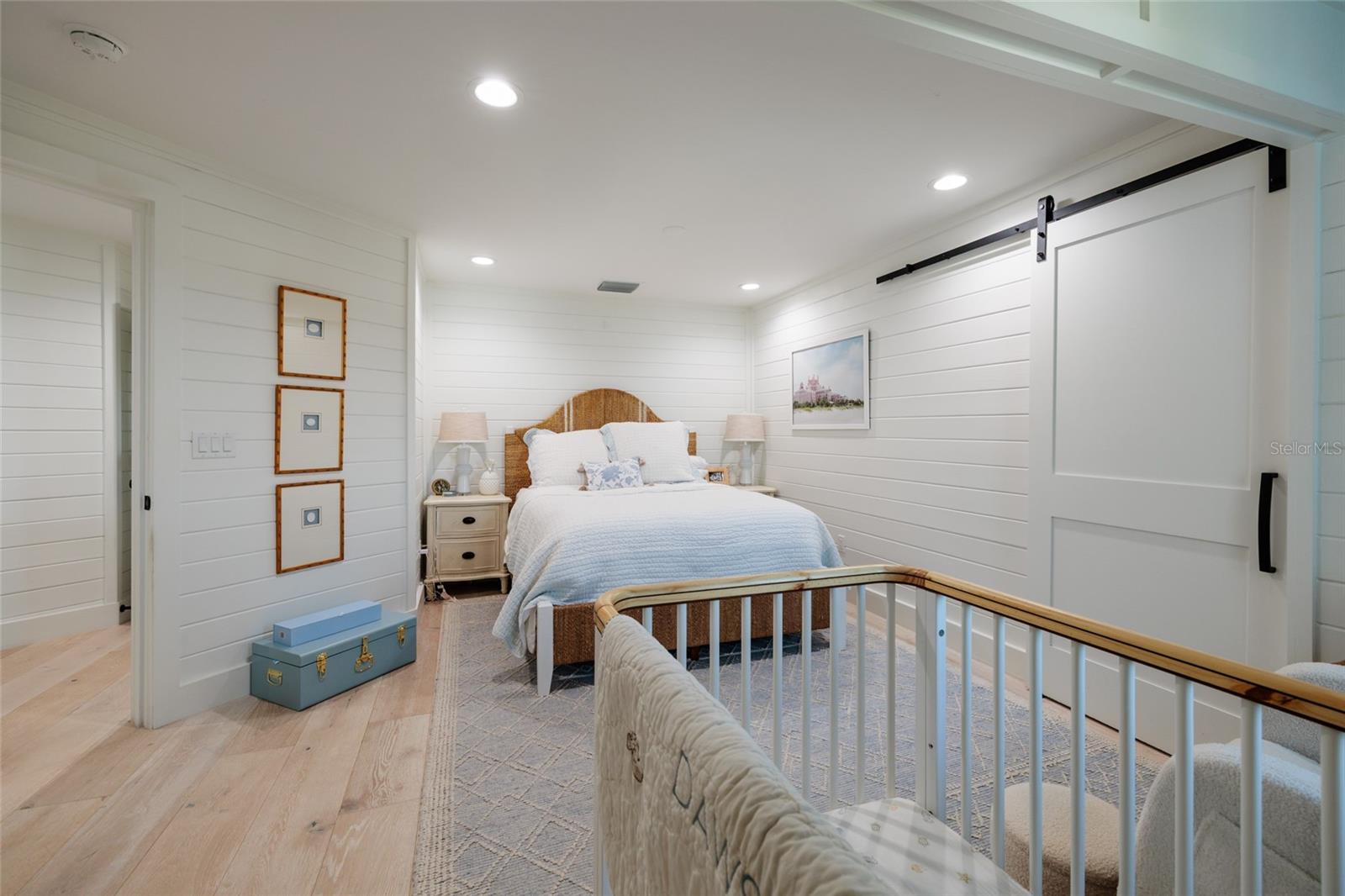 Image 41 of 68 For 5408 Pali Way