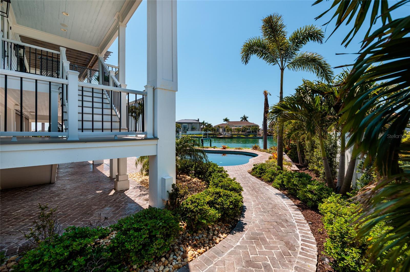 Image 42 of 68 For 5408 Pali Way