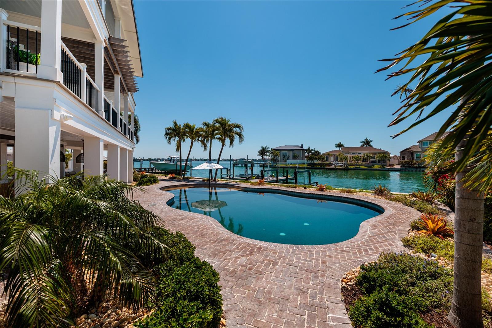 Image 43 of 68 For 5408 Pali Way