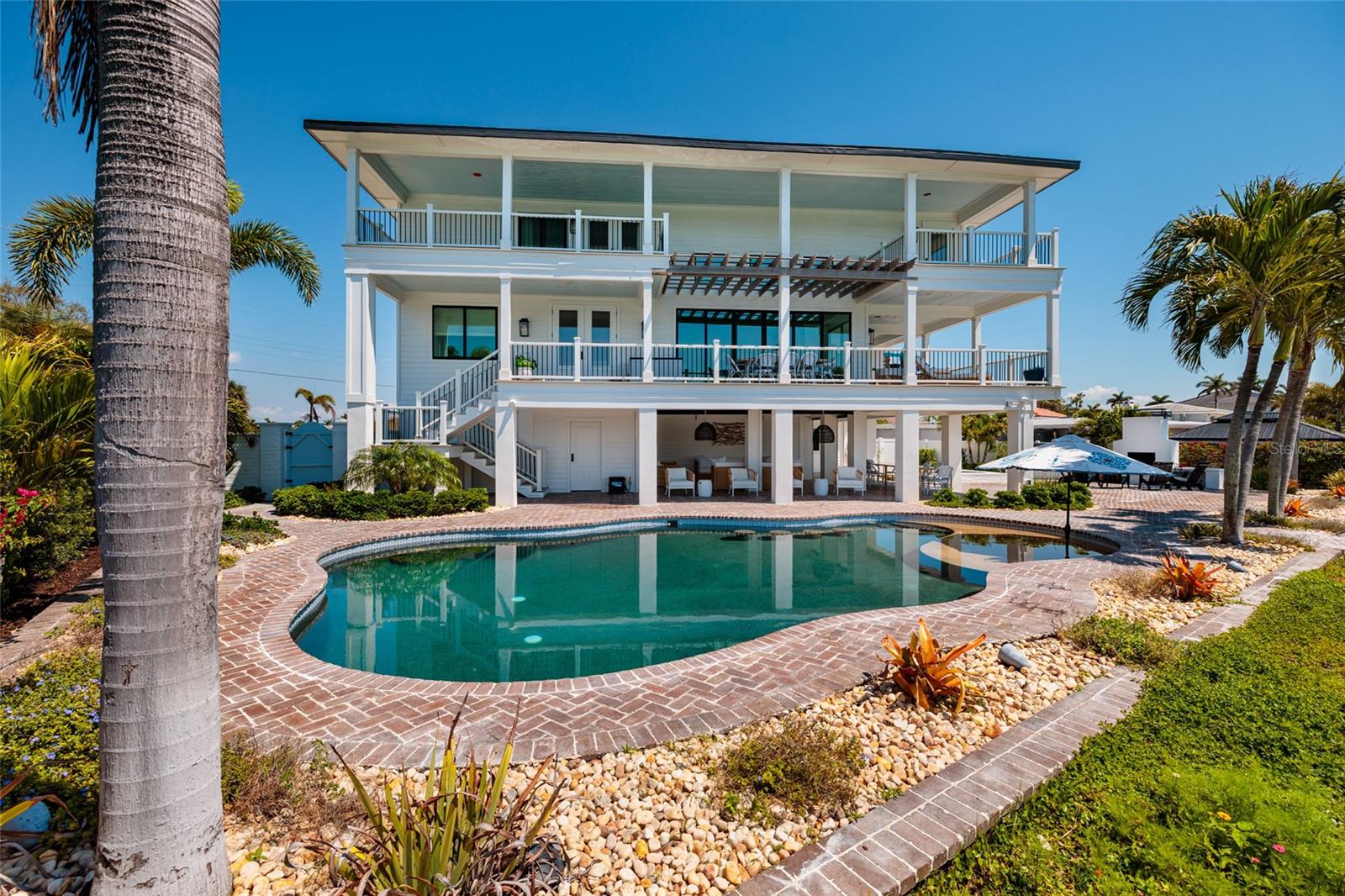 Image 44 of 68 For 5408 Pali Way