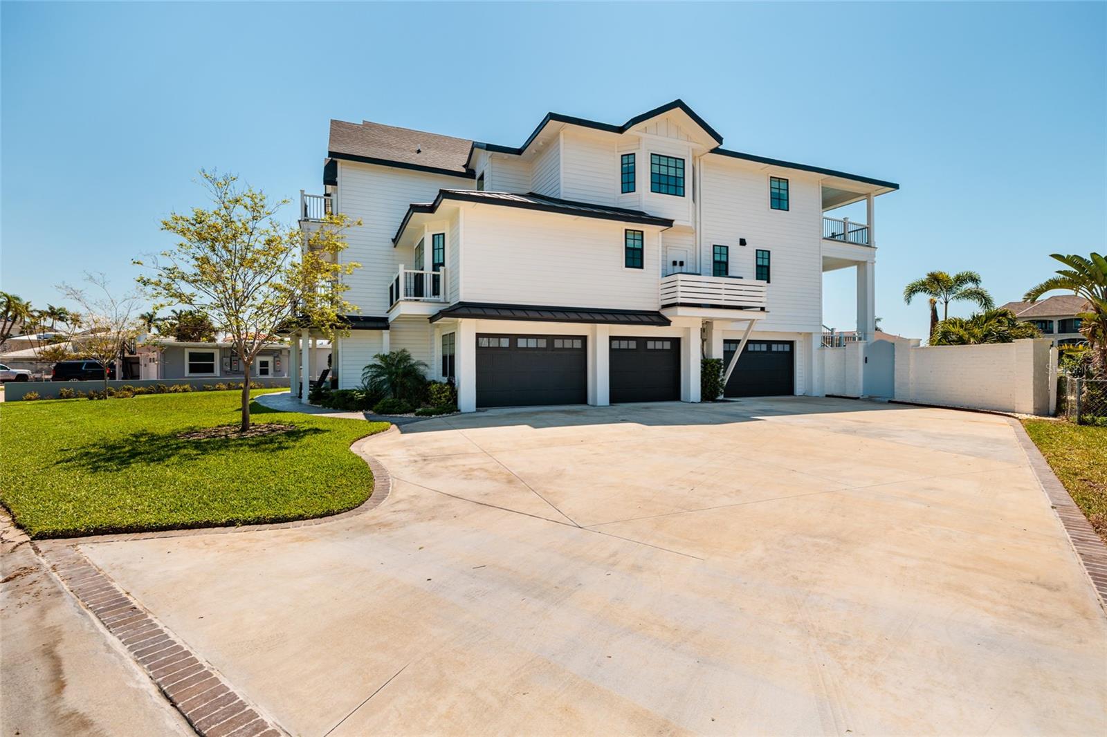 Image 52 of 68 For 5408 Pali Way