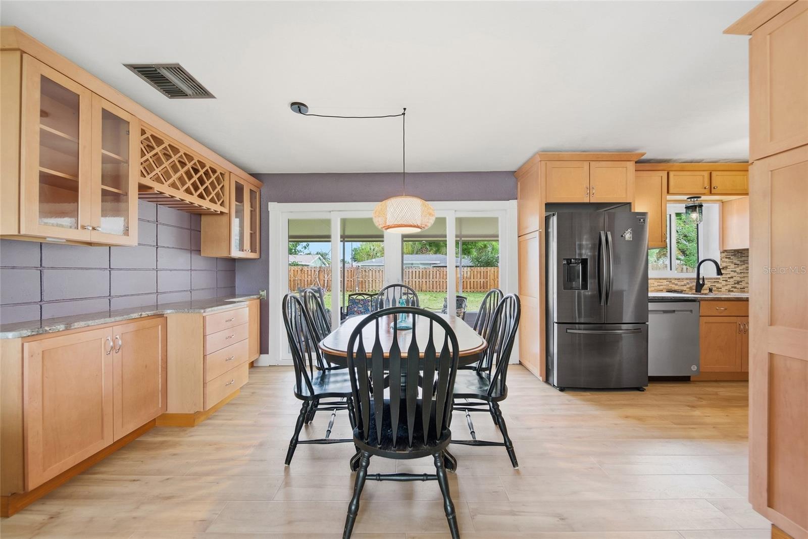 Image 7 of 28 For 10871 Grove Terrace