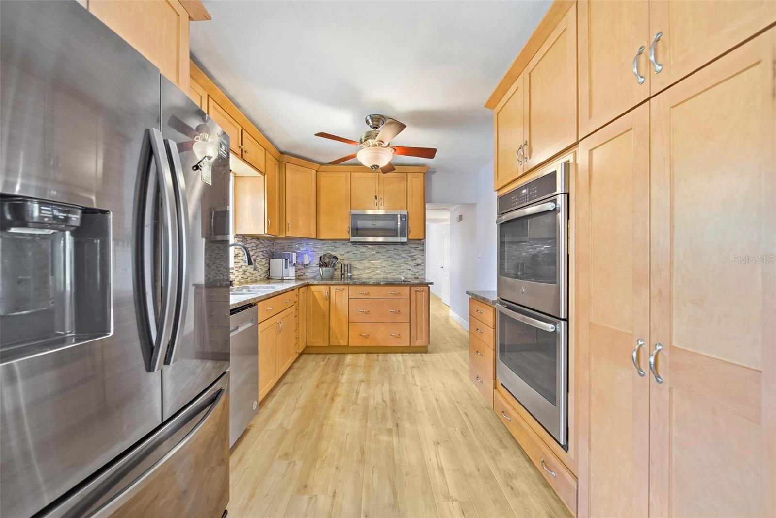 Image 9 of 28 For 10871 Grove Terrace