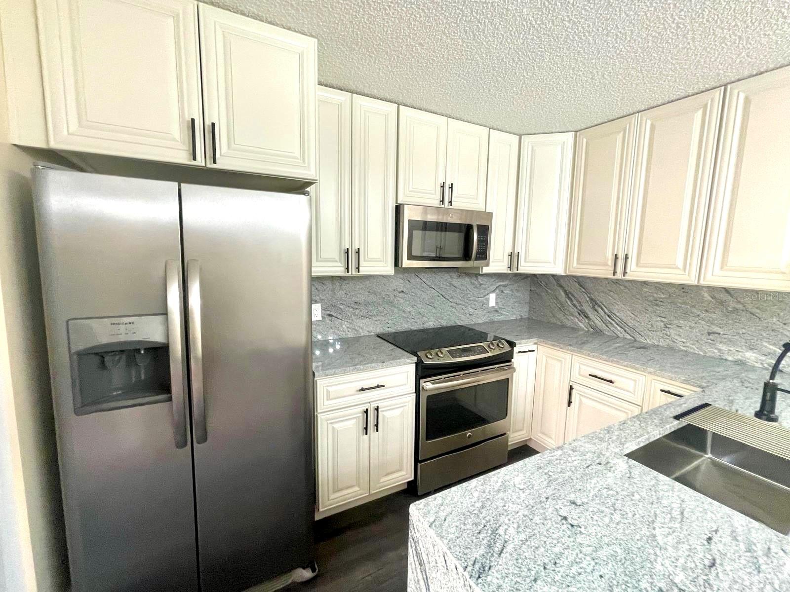 Image 10 of 45 For 2712 14th Ct