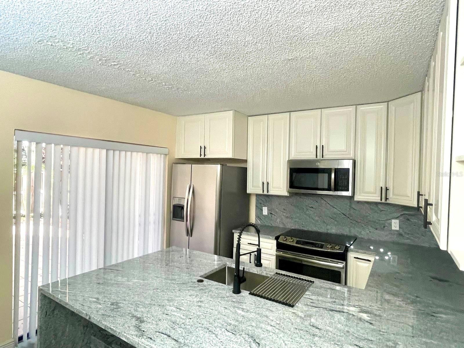 Image 12 of 45 For 2712 14th Ct