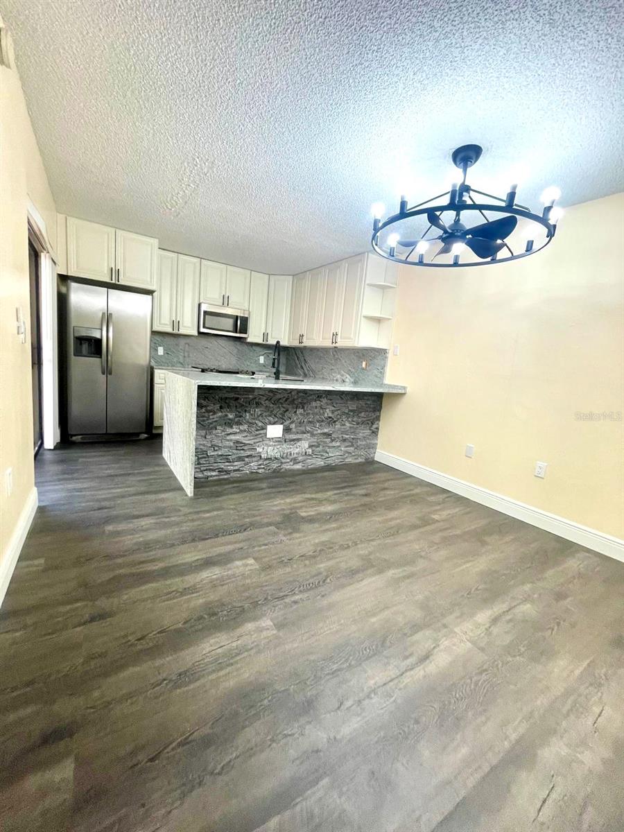 Image 16 of 45 For 2712 14th Ct