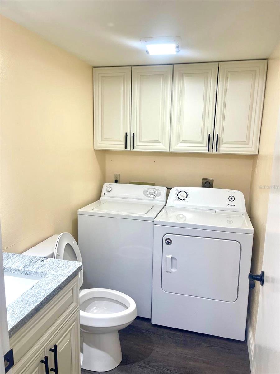 Image 21 of 45 For 2712 14th Ct