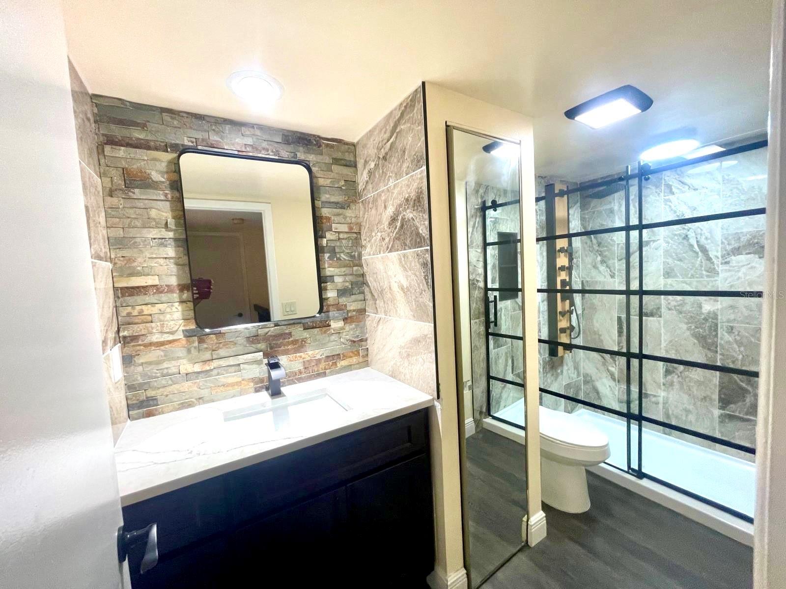 Image 22 of 45 For 2712 14th Ct