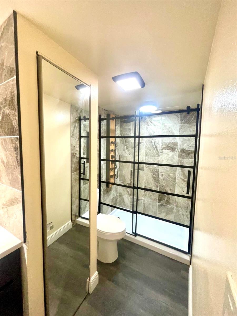 Image 24 of 45 For 2712 14th Ct