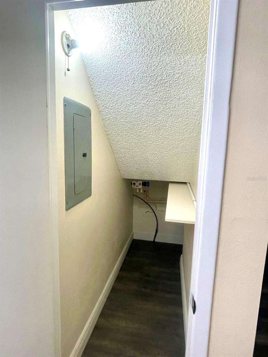 Image 27 of 45 For 2712 14th Ct