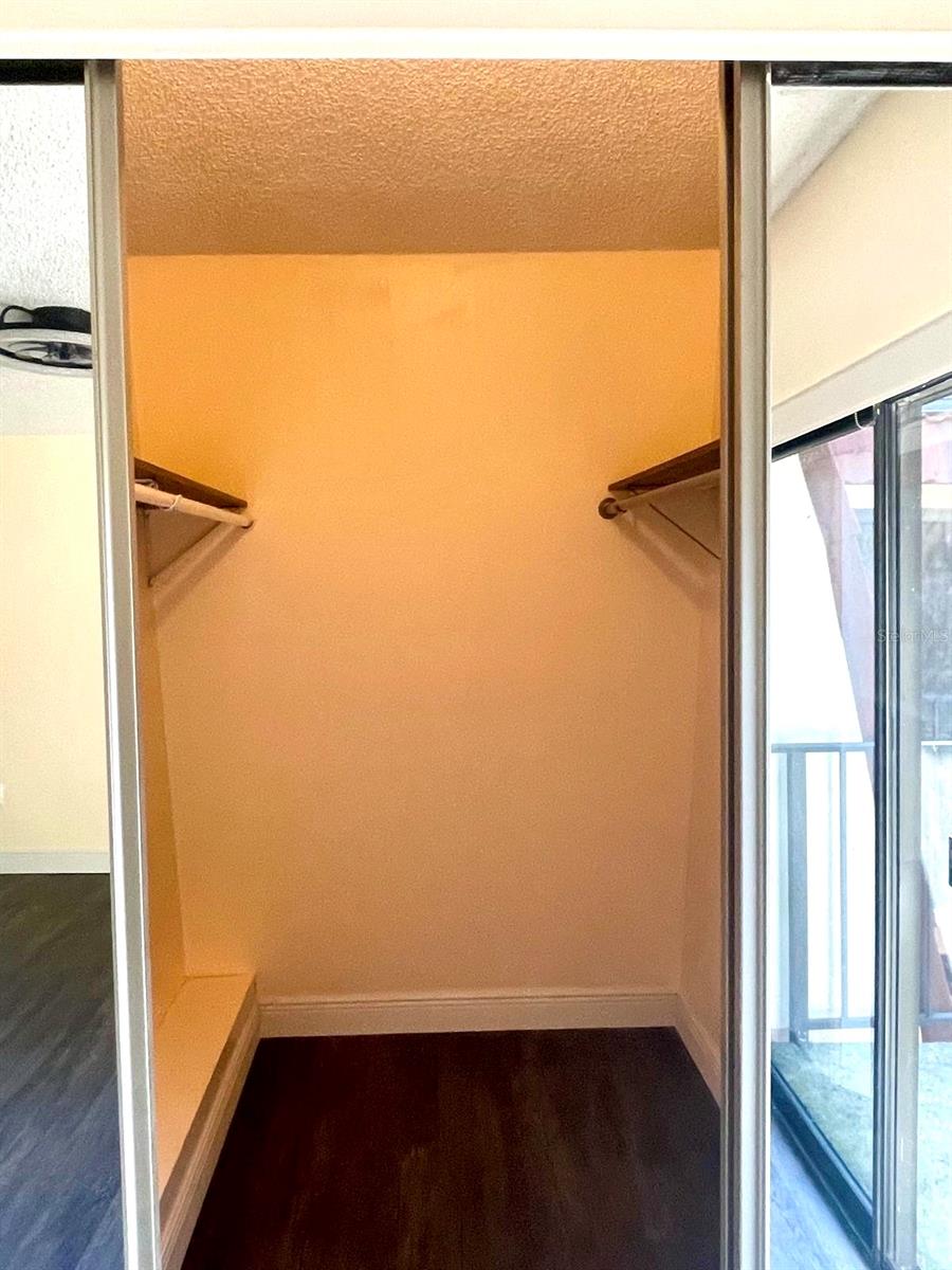 Image 38 of 45 For 2712 14th Ct