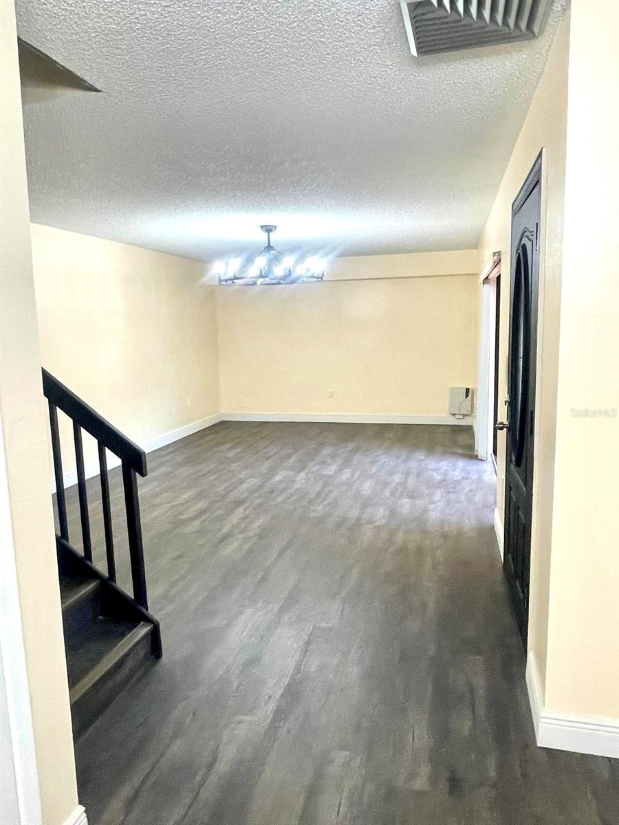 Image 8 of 45 For 2712 14th Ct