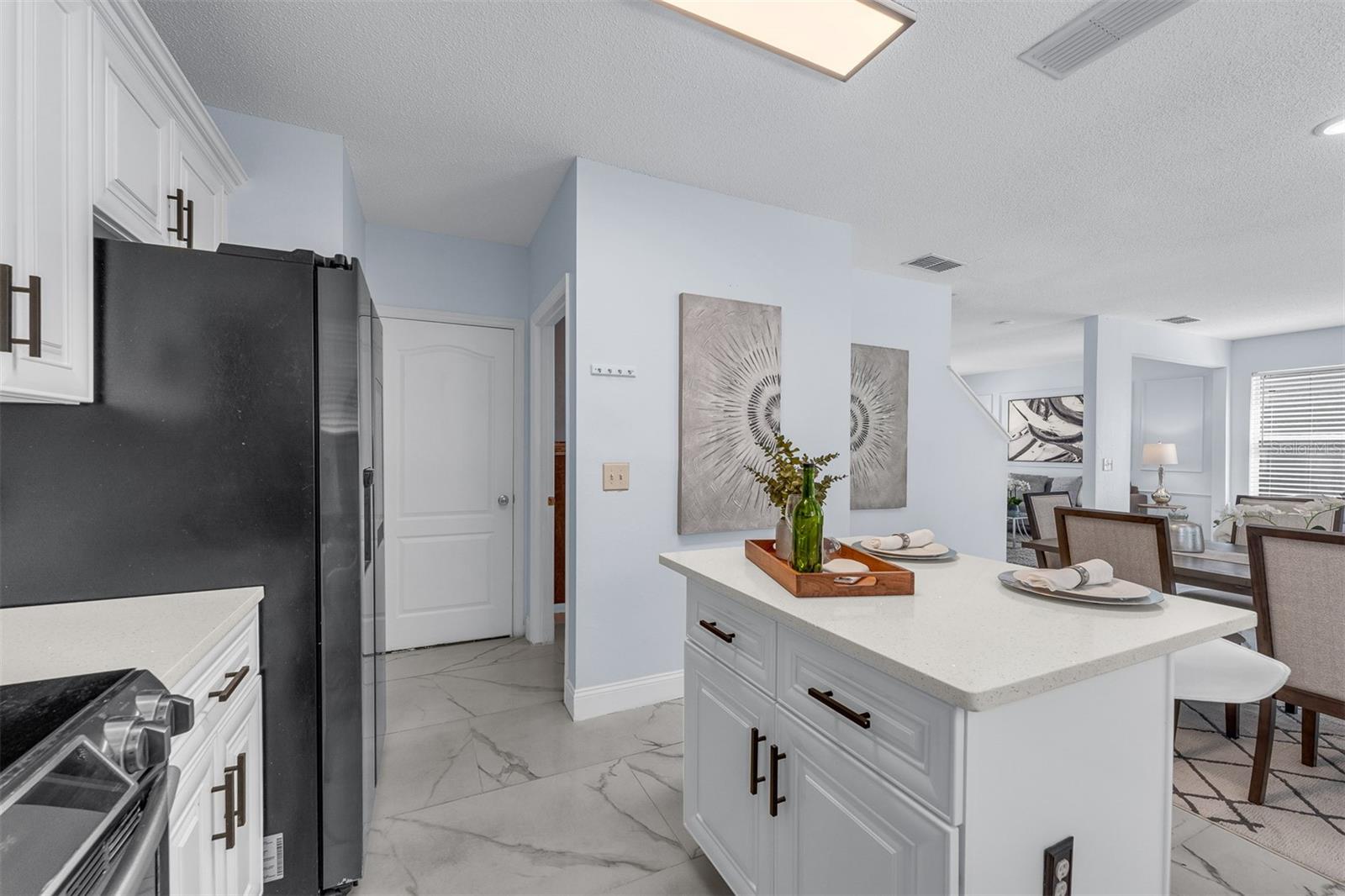 Image 10 of 36 For 14728 Huntley Drive