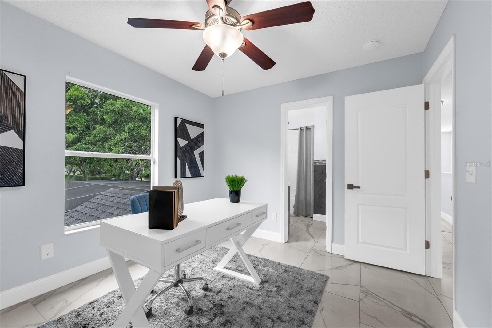 Image 22 of 36 For 14728 Huntley Drive