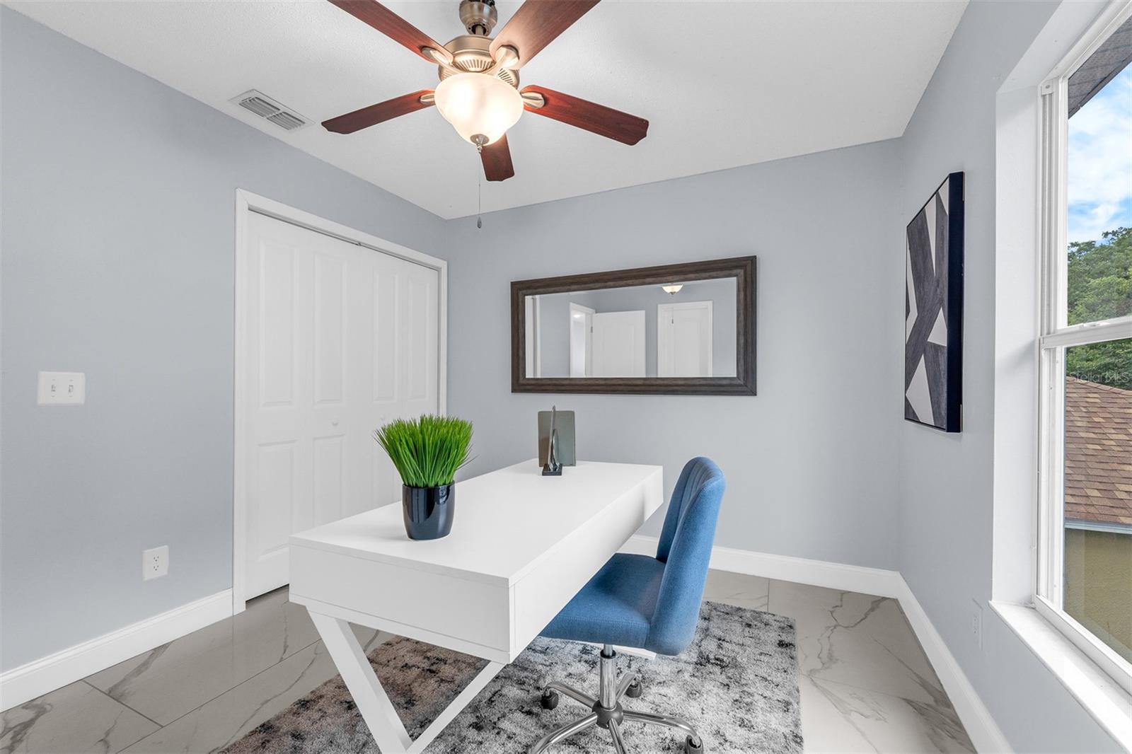 Image 23 of 36 For 14728 Huntley Drive