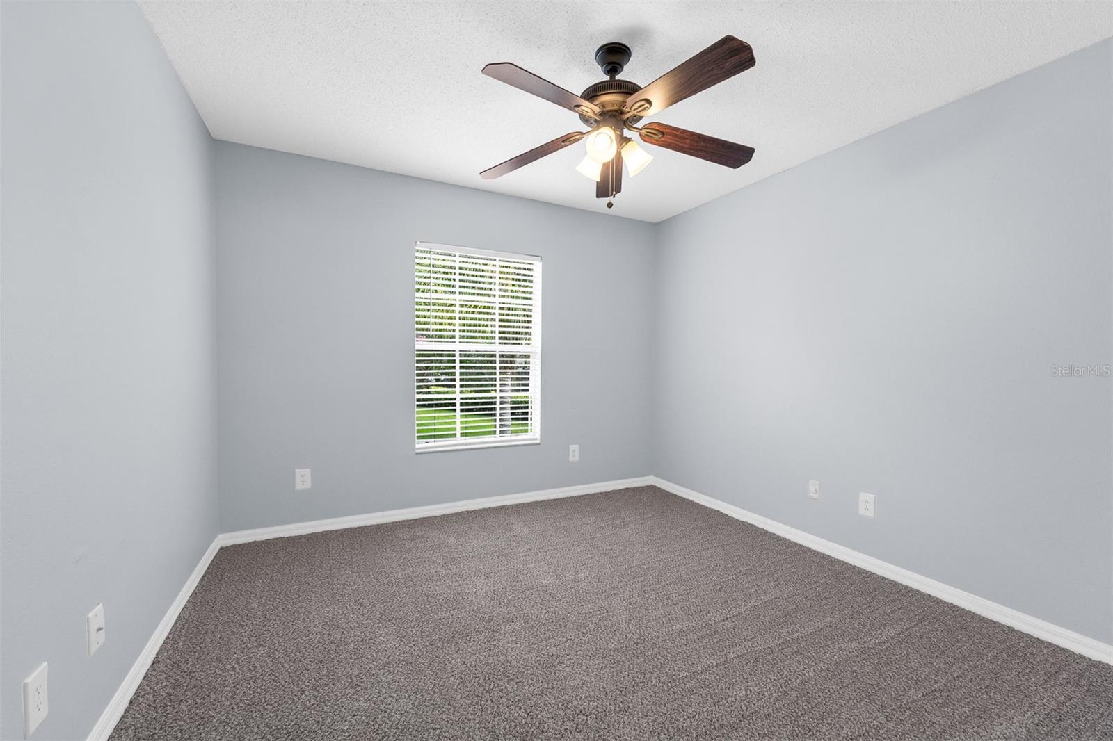 Image 27 of 36 For 14728 Huntley Drive