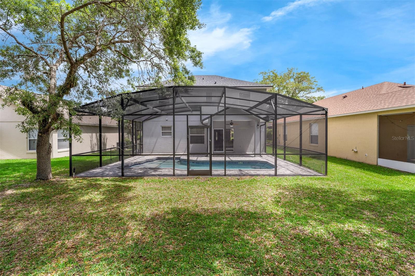 Image 30 of 36 For 14728 Huntley Drive