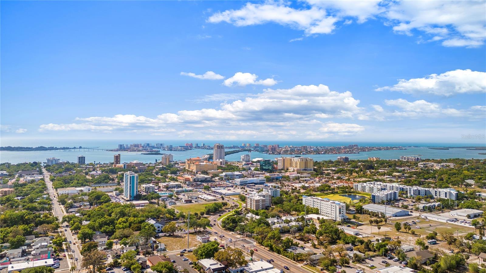 Image 5 of 34 For 804 Evergreen Avenue