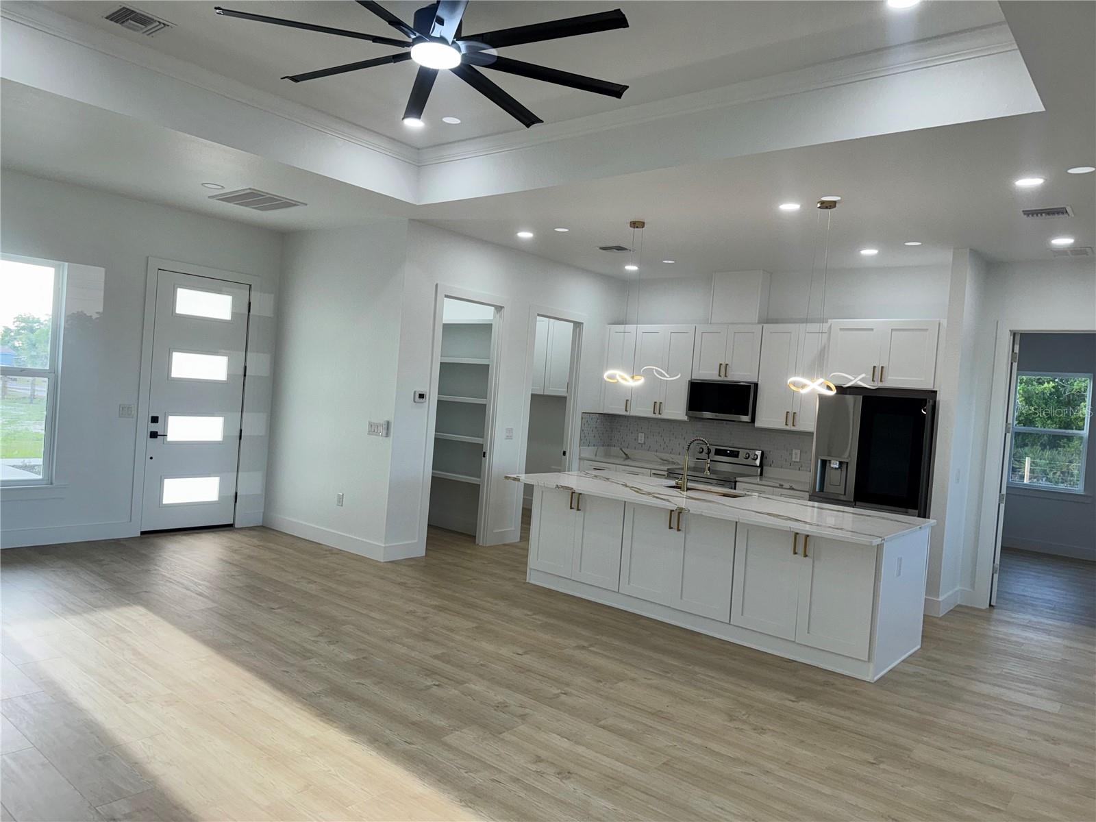 Image 18 of 42 For 1721 Mcclellan Road