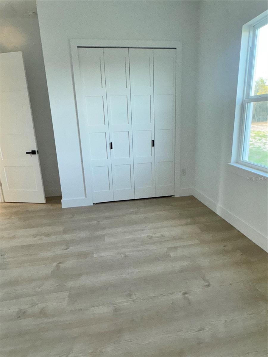 Image 21 of 42 For 1721 Mcclellan Road