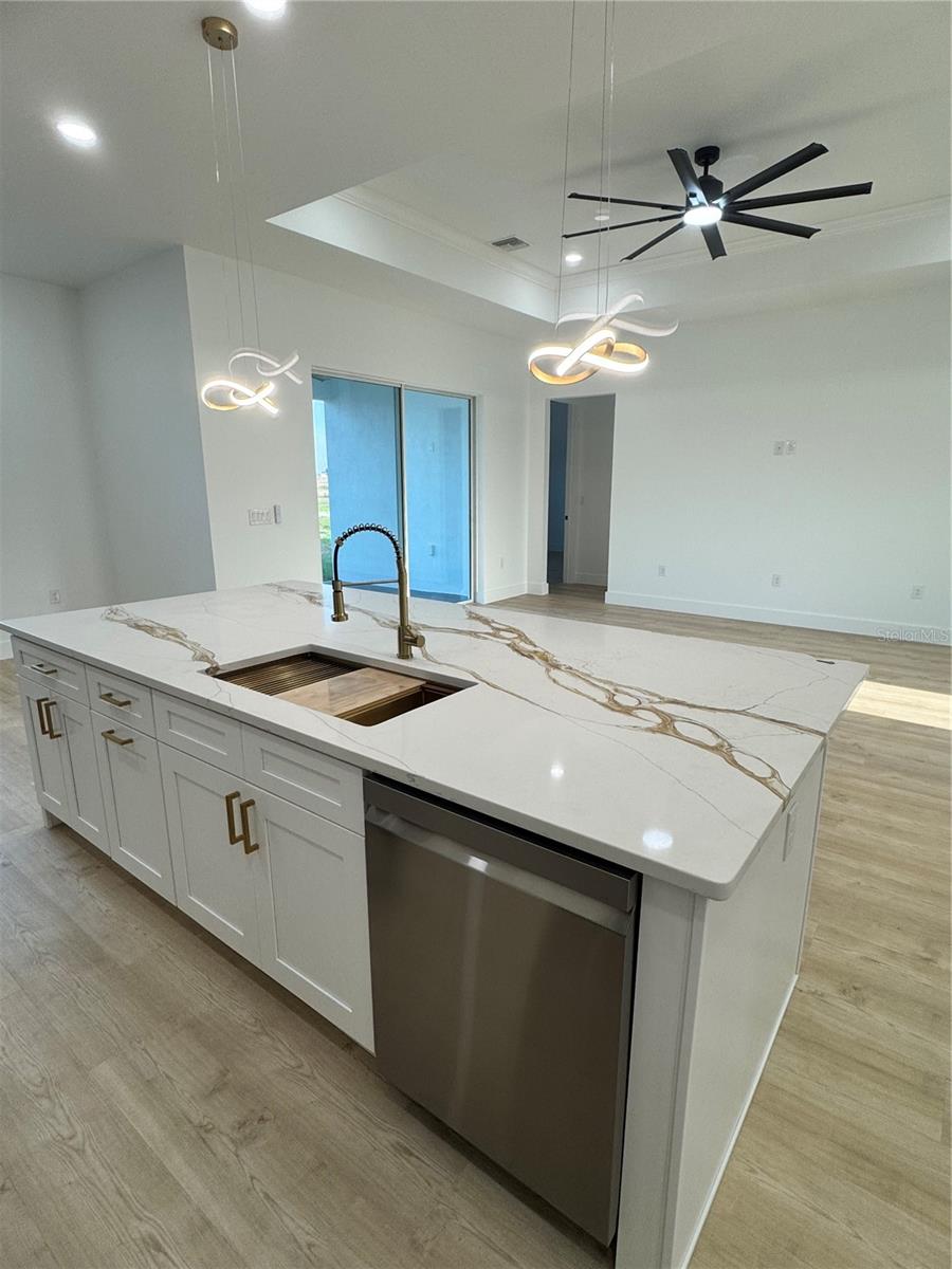 Image 6 of 42 For 1721 Mcclellan Road