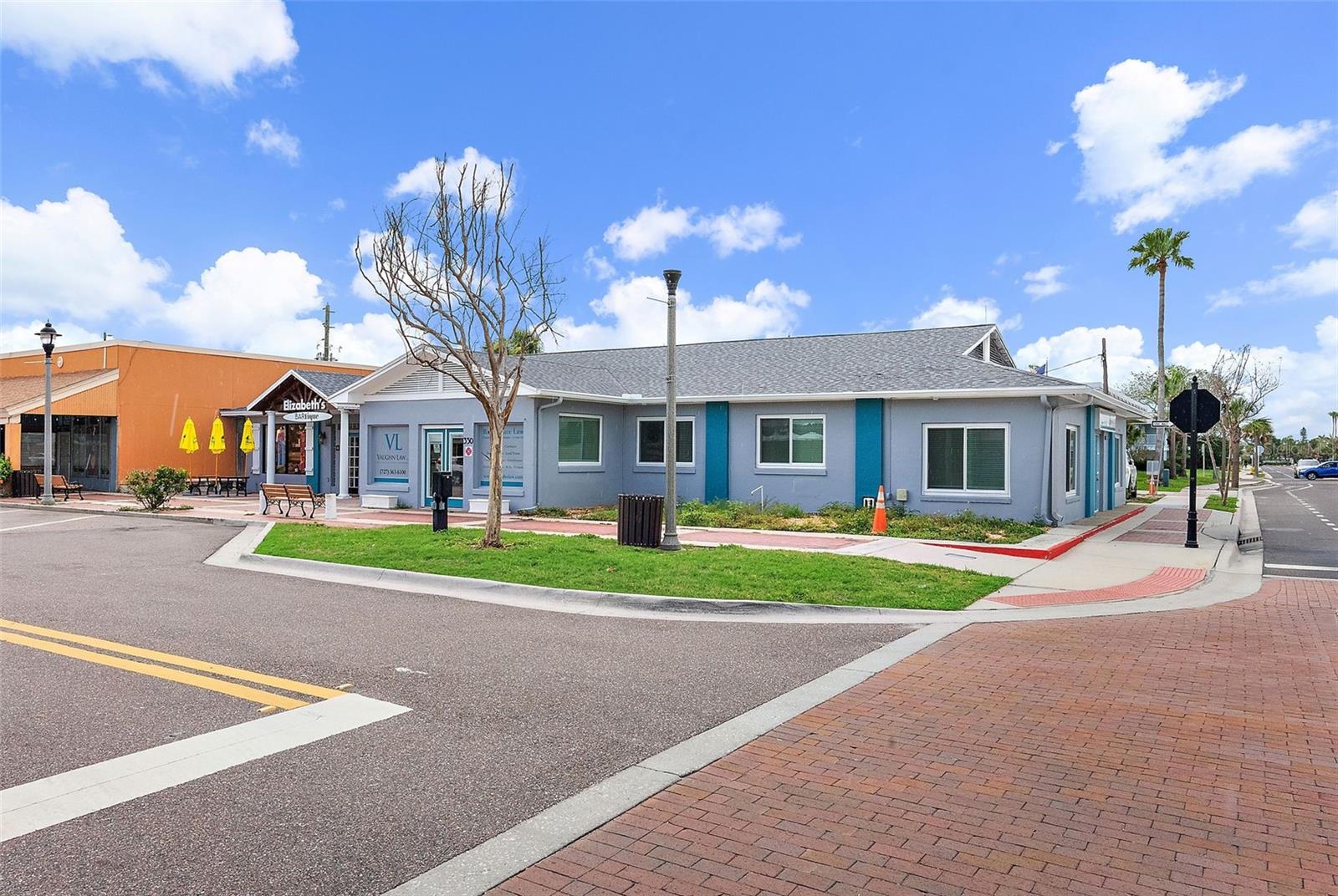 Image 6 of 13 For 350 Corey Avenue