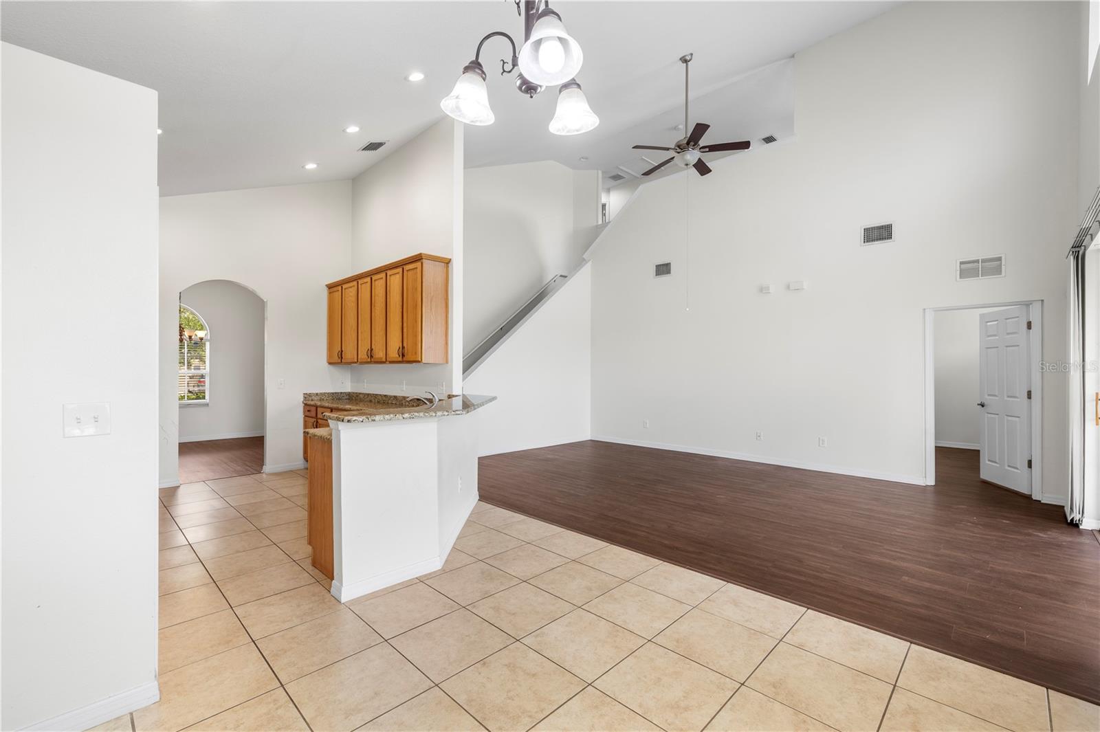 Image 13 of 64 For 10913 Observatory Way