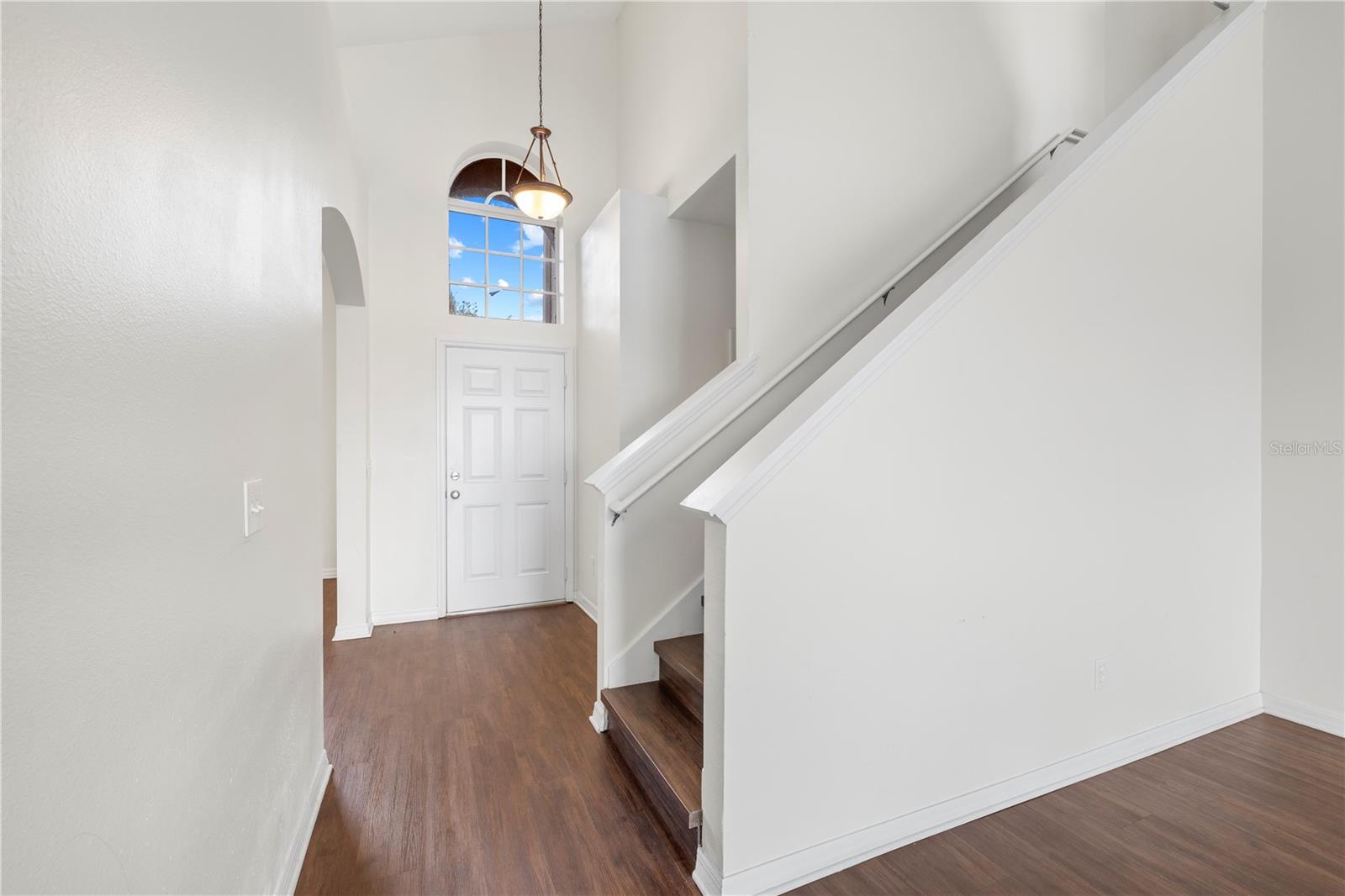 Image 31 of 64 For 10913 Observatory Way