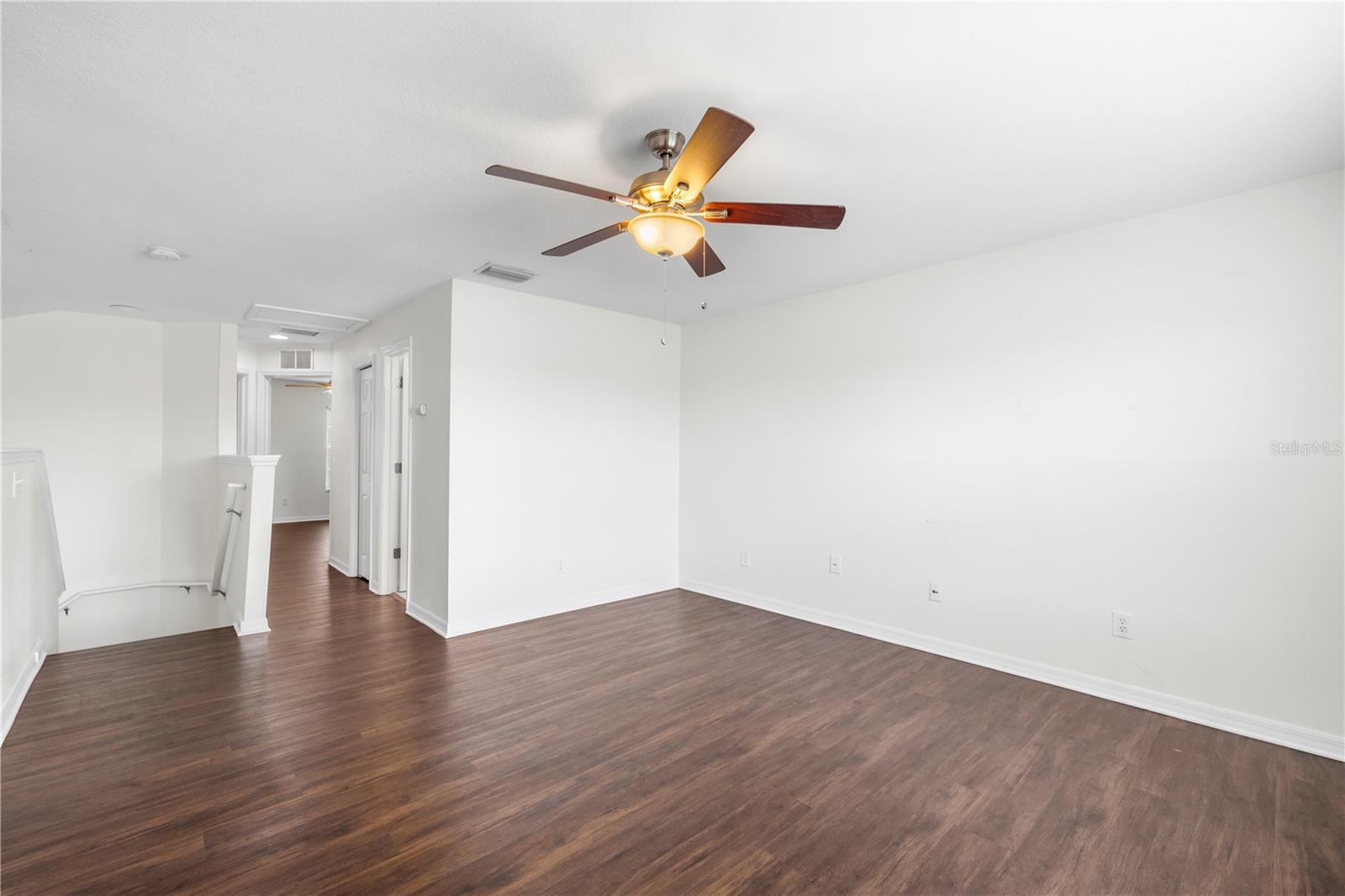 Image 33 of 64 For 10913 Observatory Way