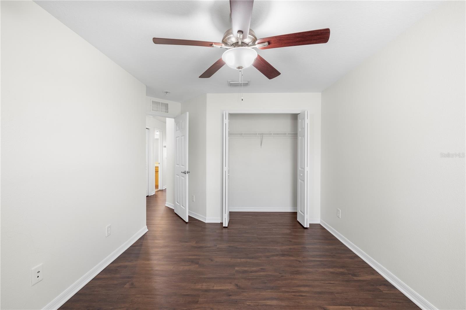 Image 40 of 64 For 10913 Observatory Way