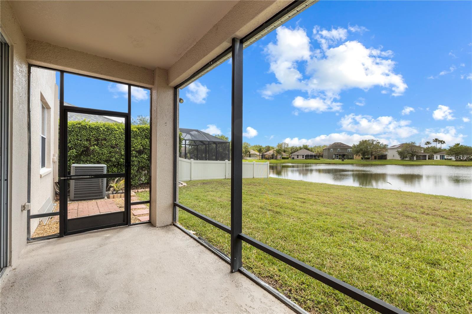 Image 50 of 64 For 10913 Observatory Way