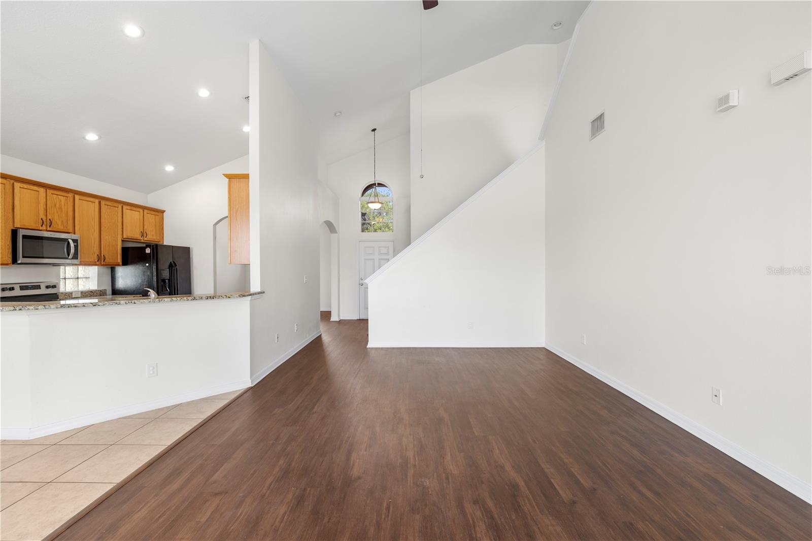 Image 9 of 64 For 10913 Observatory Way