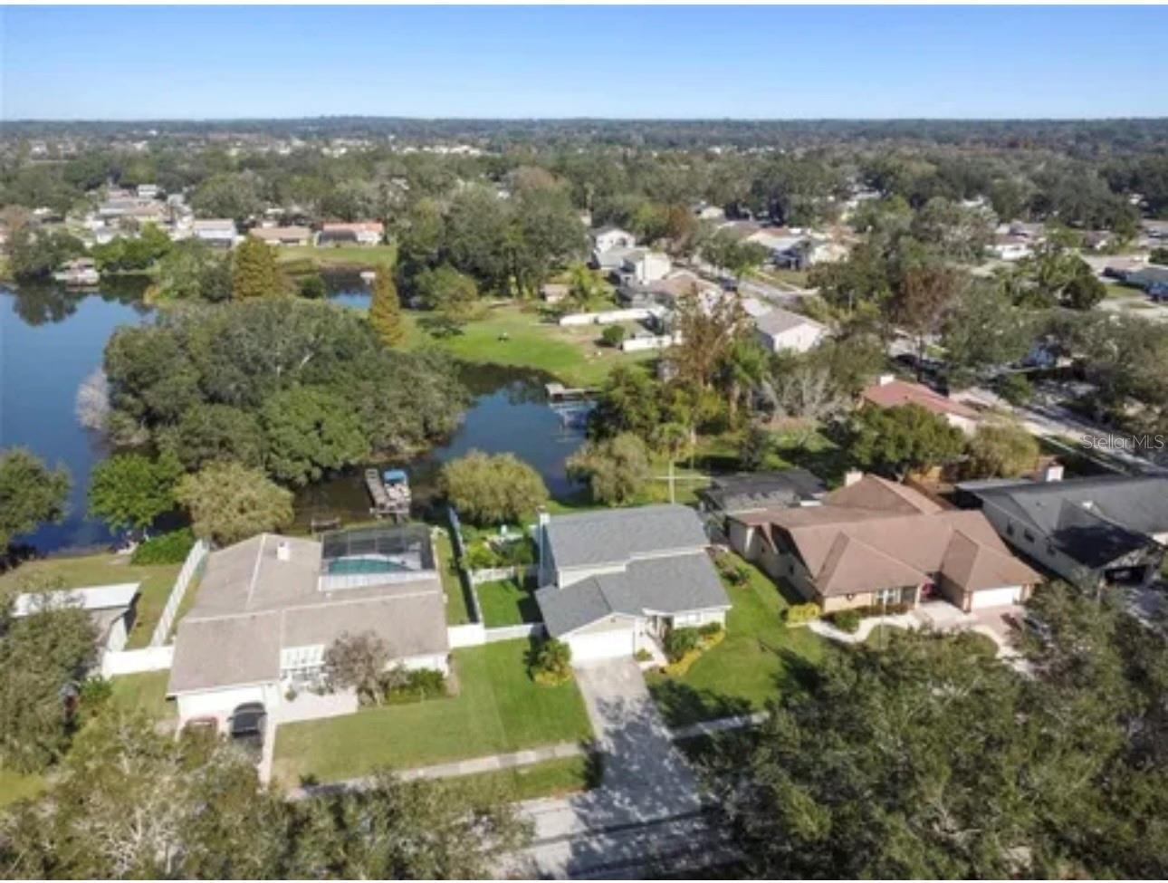 Image 3 of 33 For 1326 Corner Oaks Drive